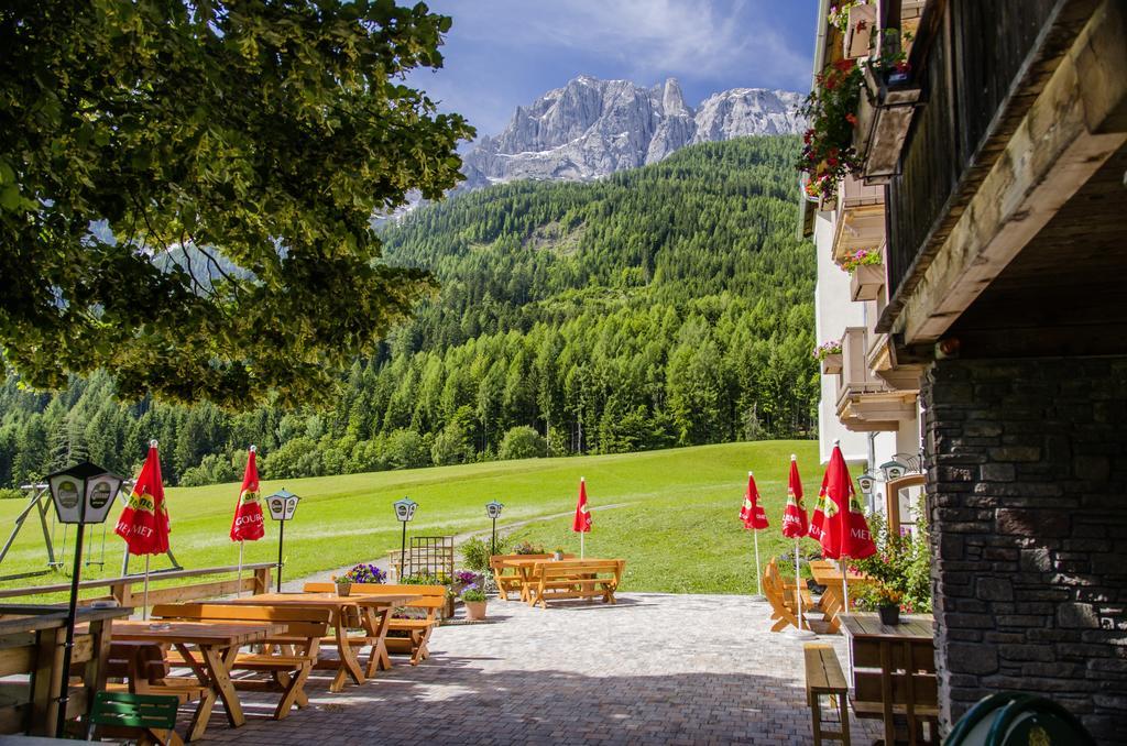 Landgasthof Kreithof Hotel Tristach Exterior foto
